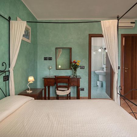 B&B Villa Barbarossa Petrignano Eksteriør bilde