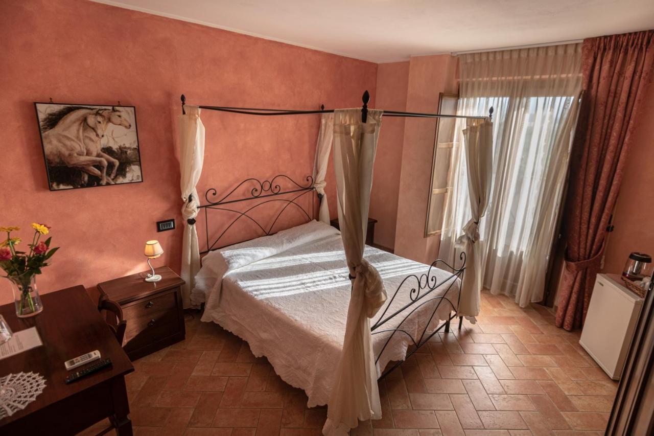 B&B Villa Barbarossa Petrignano Eksteriør bilde