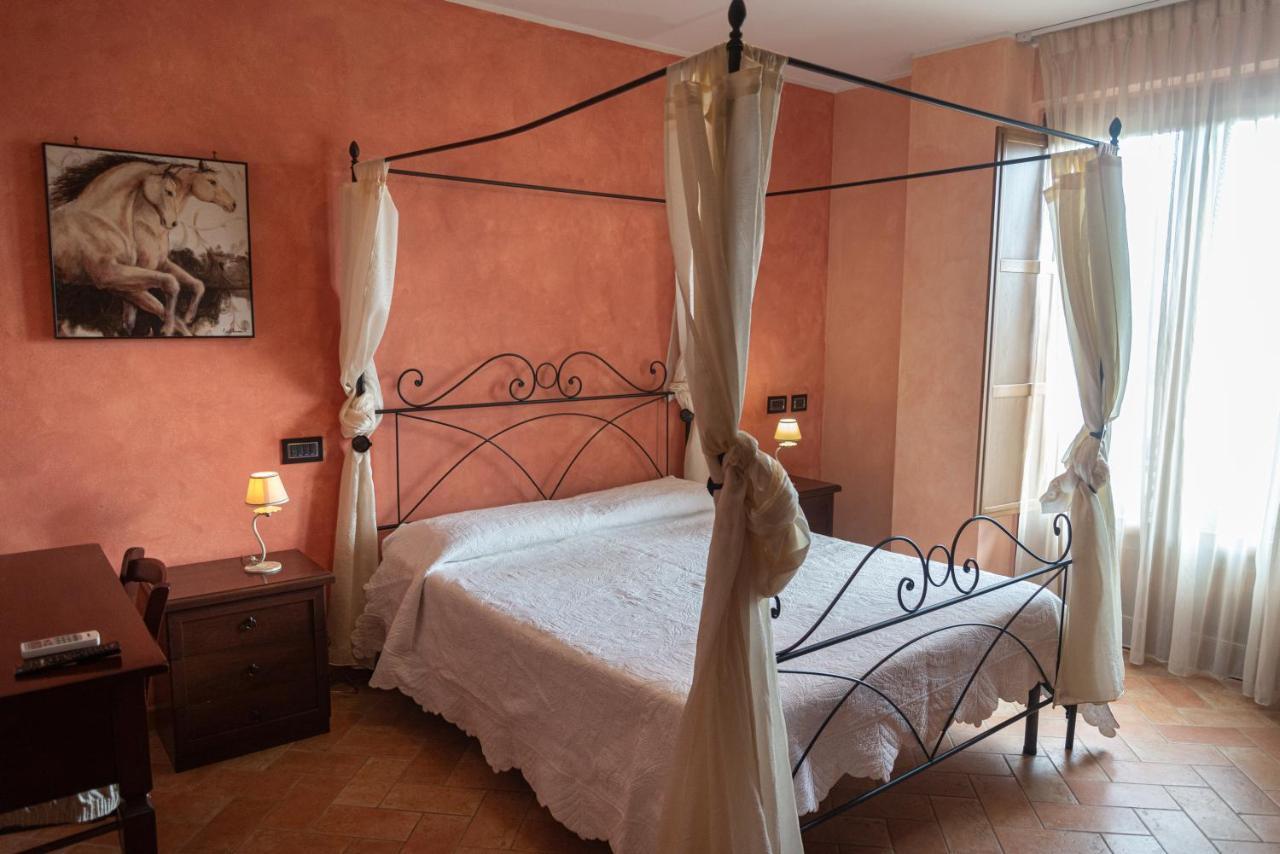 B&B Villa Barbarossa Petrignano Eksteriør bilde